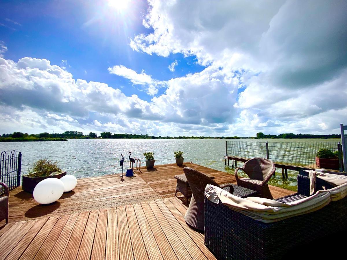 Ferienhaus Mit Wundervollem Seeblick Ferienpark Vislust Ijsselmeer Wervershoof エクステリア 写真