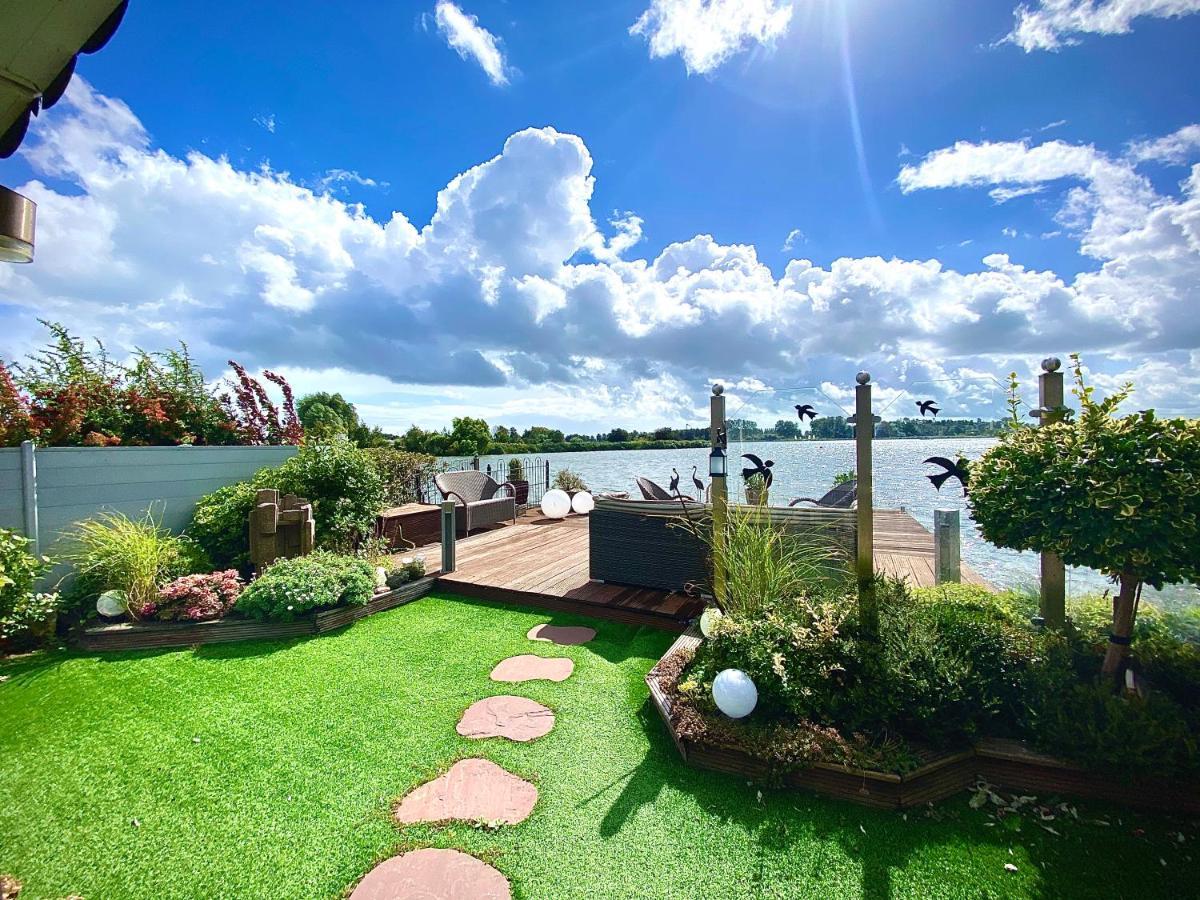 Ferienhaus Mit Wundervollem Seeblick Ferienpark Vislust Ijsselmeer Wervershoof エクステリア 写真
