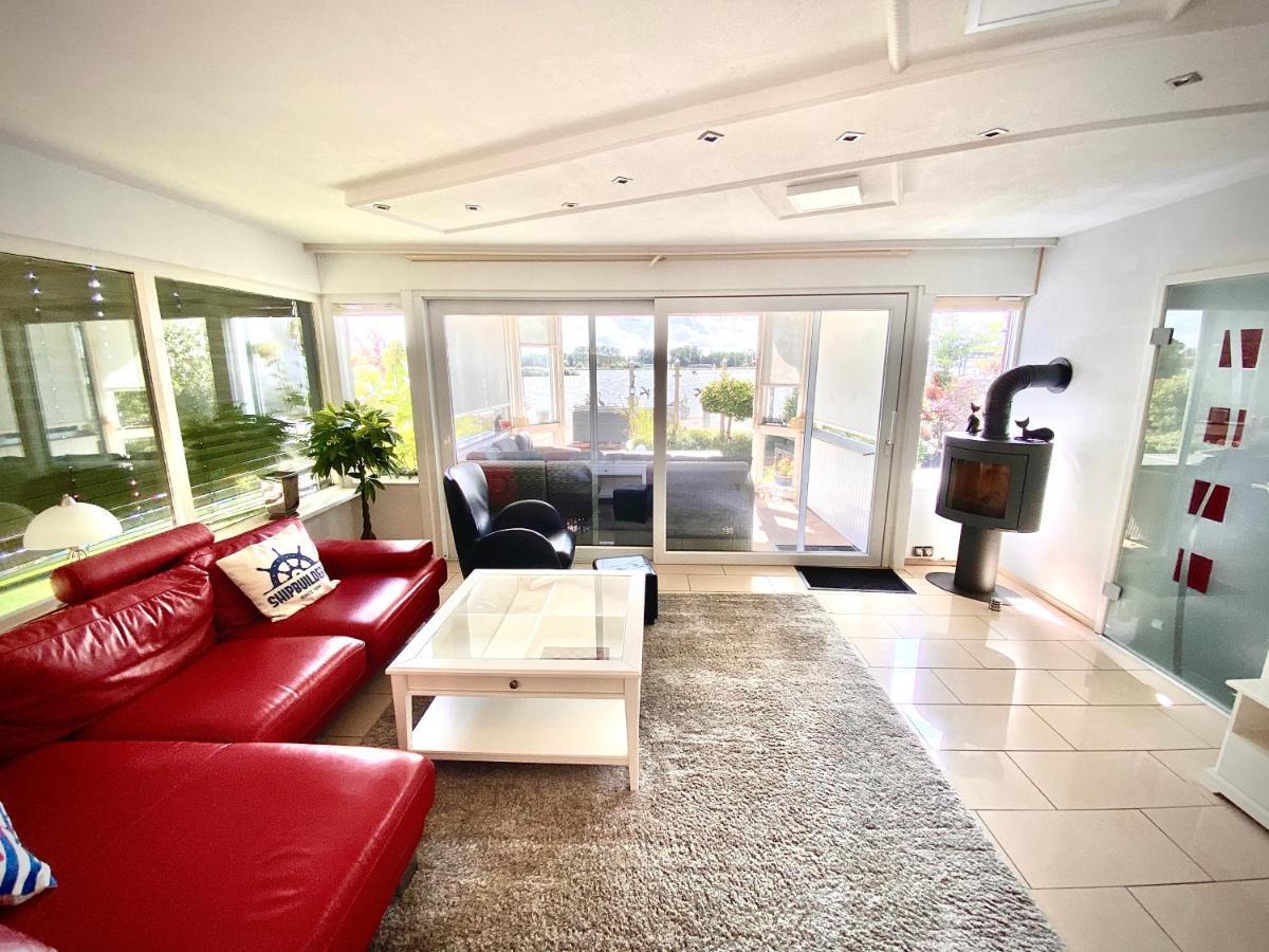 Ferienhaus Mit Wundervollem Seeblick Ferienpark Vislust Ijsselmeer Wervershoof エクステリア 写真