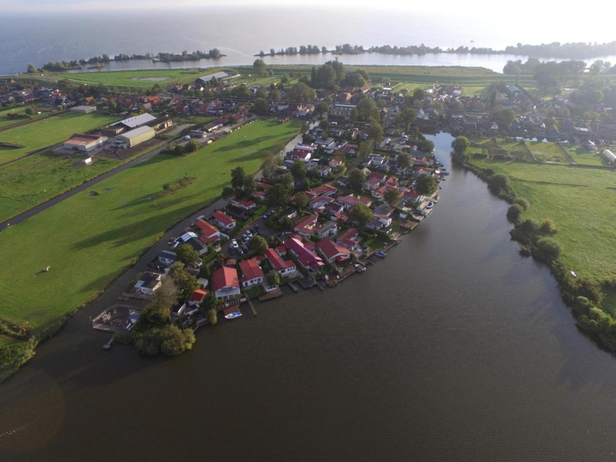 Ferienhaus Mit Wundervollem Seeblick Ferienpark Vislust Ijsselmeer Wervershoof エクステリア 写真